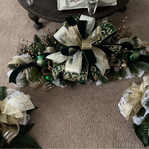Elegant Three Piece Holiday Garland with Gold and Green Accents - Picture 7 of 7